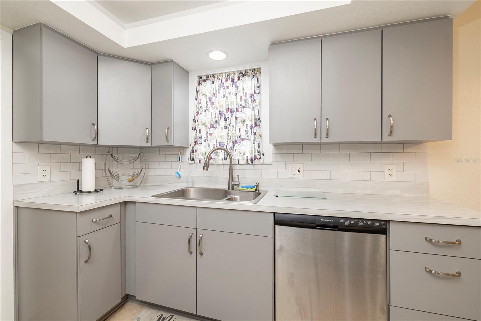 READING ACRES - Residential