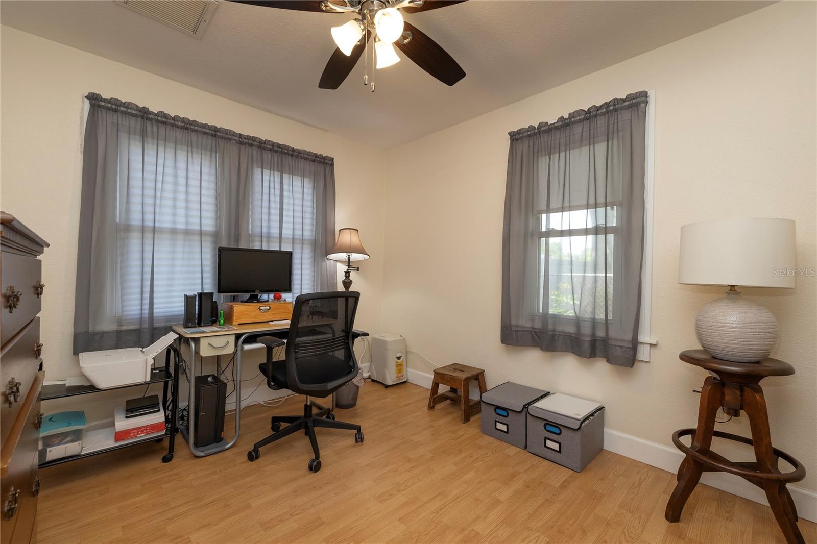 READING ACRES - Residential