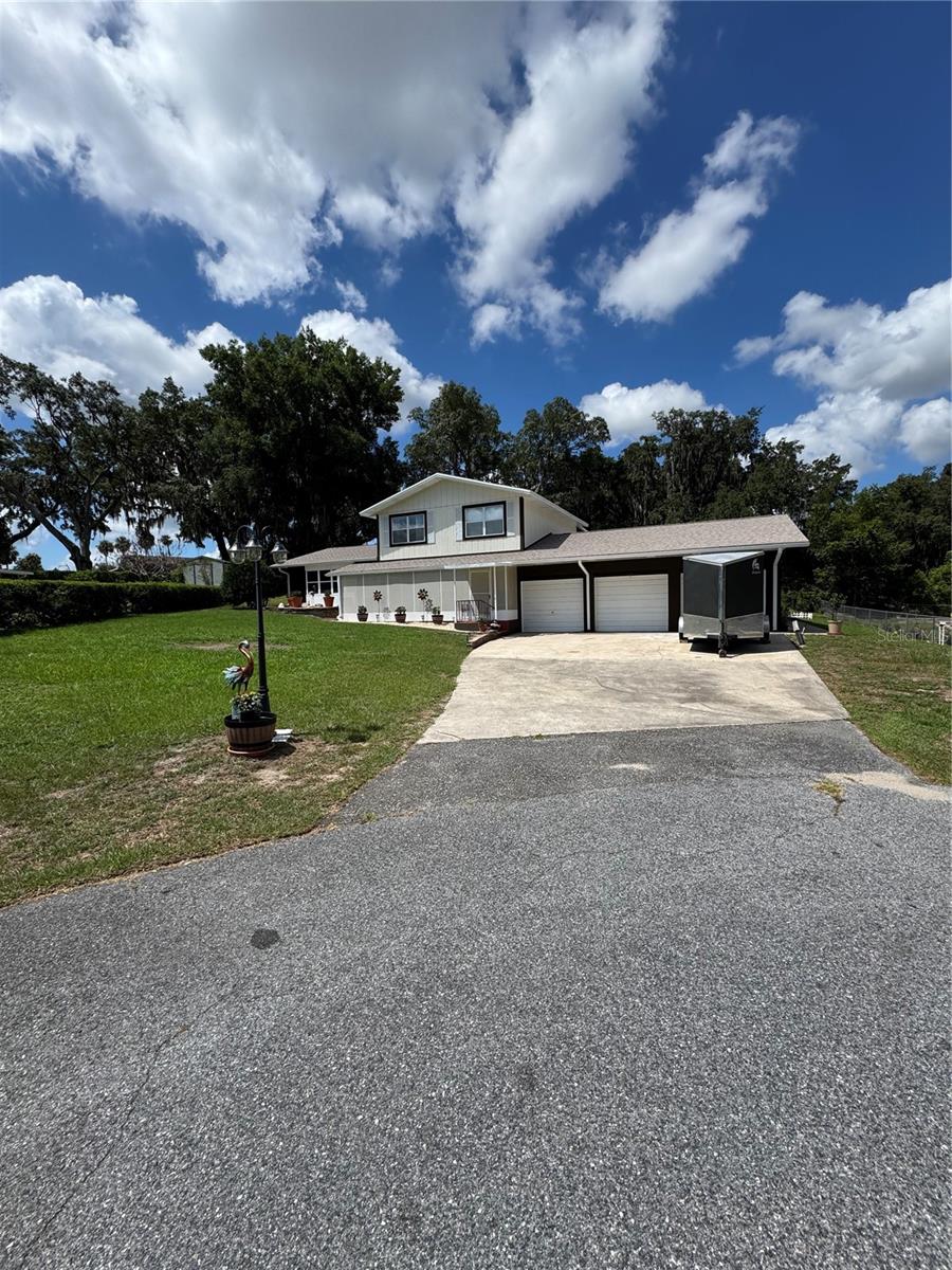 SILVER SPRINGS SHORES - Residential
