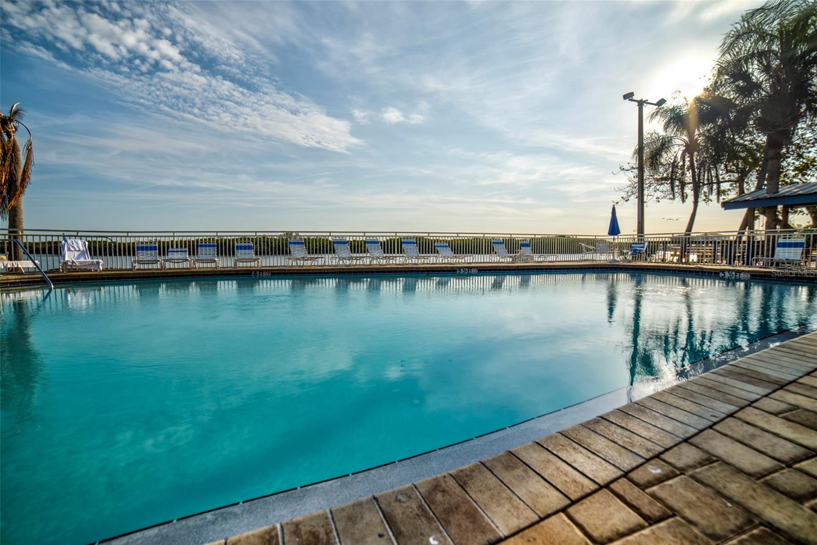 BAHIA BEACH TWNHMS PH 02 - Residential
