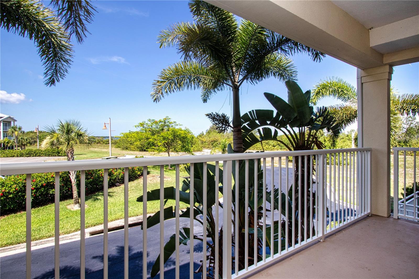 BAHIA BEACH TWNHMS PH 02 - Residential