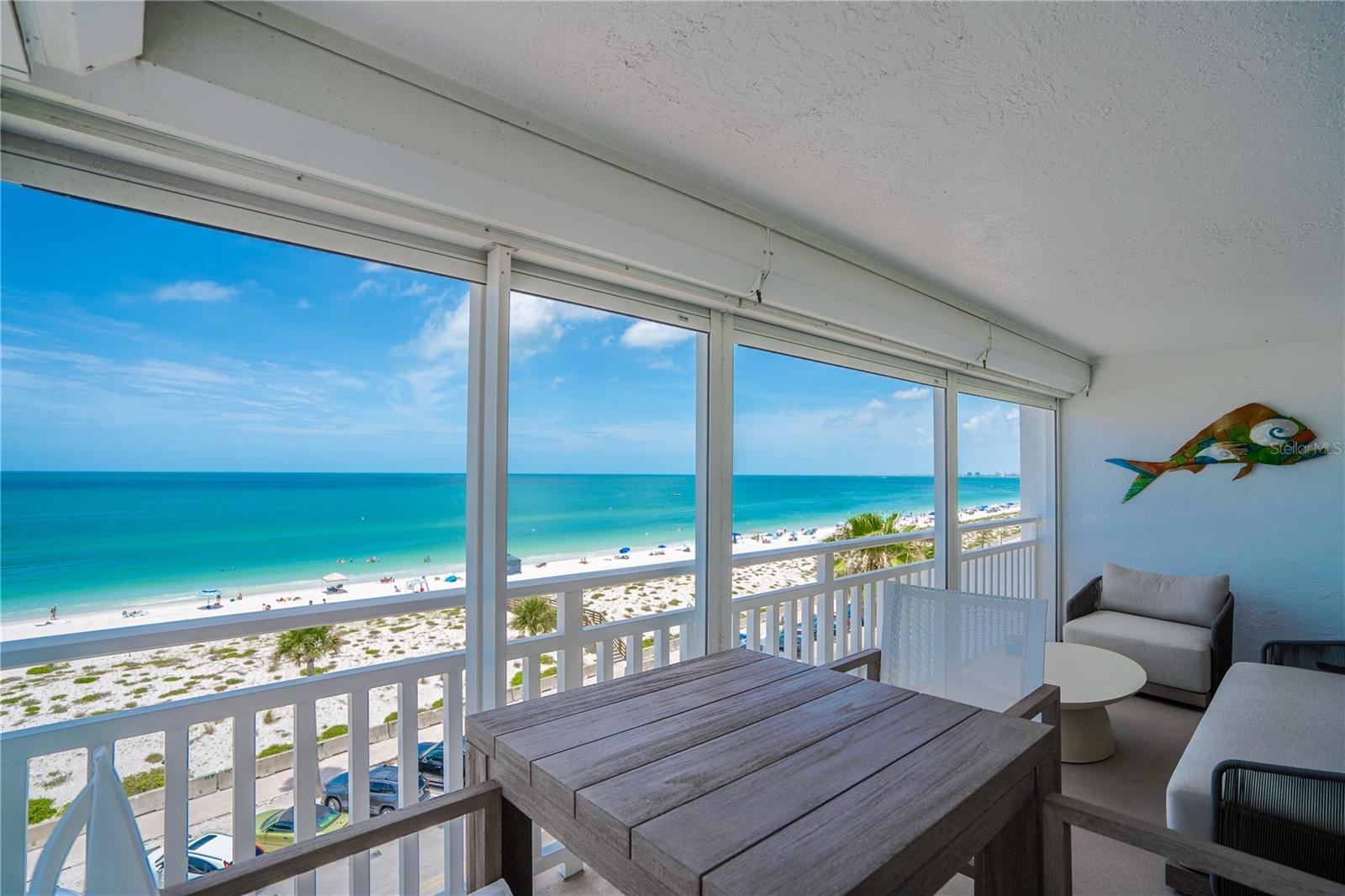POINTE TOWERS CONDO APT - Residential
