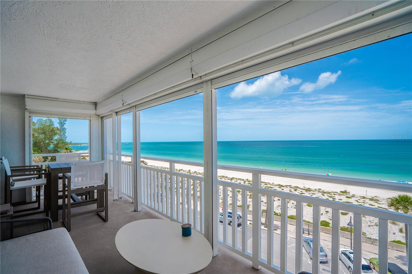 POINTE TOWERS CONDO APT - Residential