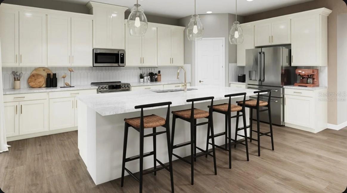HILLCREST - Residential