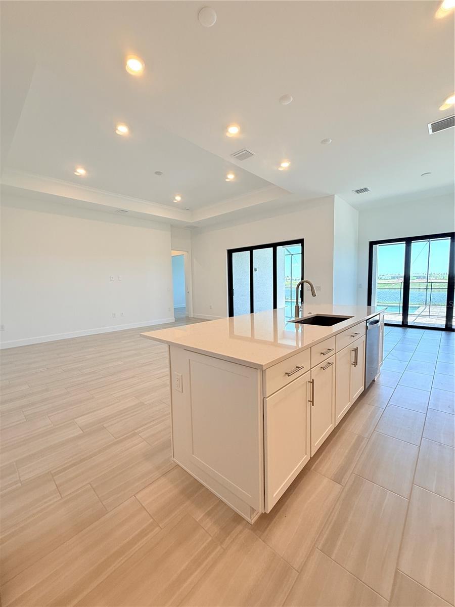 4632; DEL WEBB CATALINA AT LAKEWOOD RANCH - Residential