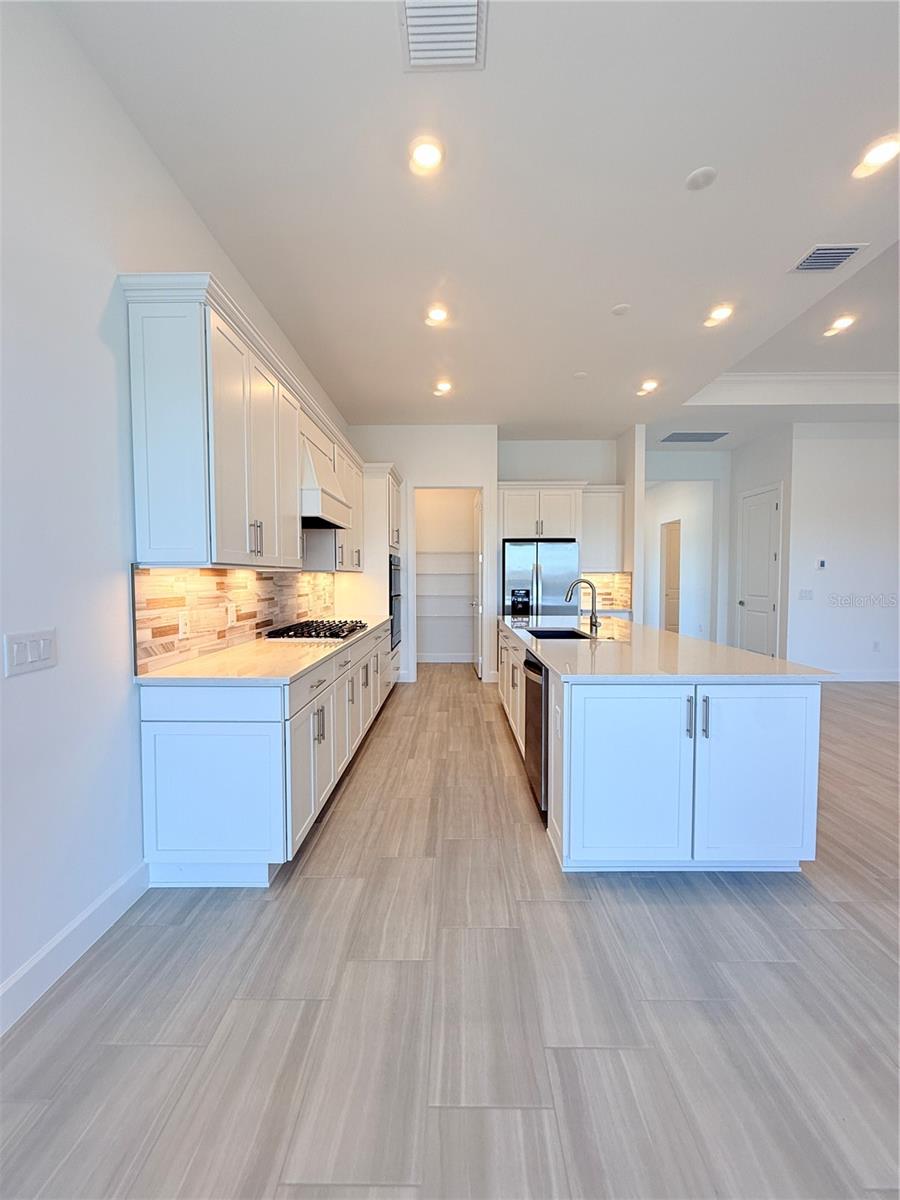 4632; DEL WEBB CATALINA AT LAKEWOOD RANCH - Residential