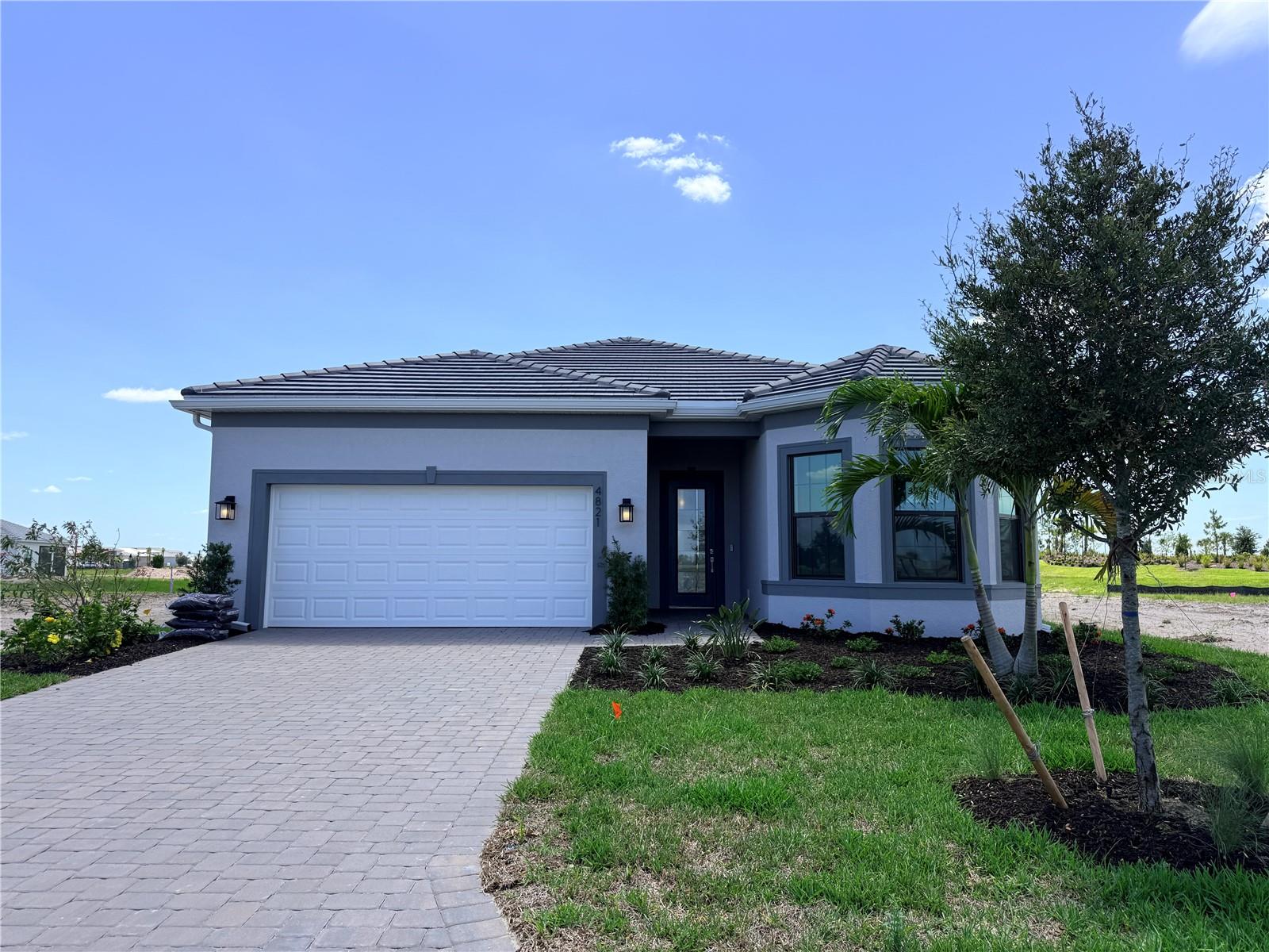 4632; DEL WEBB CATALINA AT LAKEWOOD RANCH - Residential
