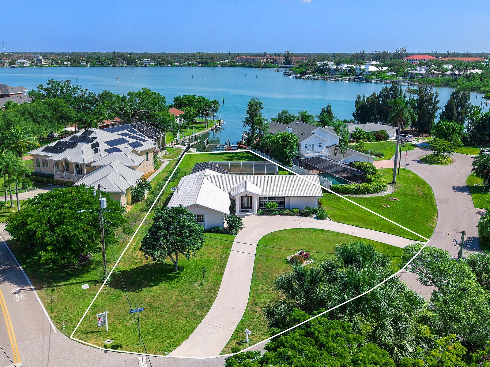 BAYSHORE ESTATES - Residential