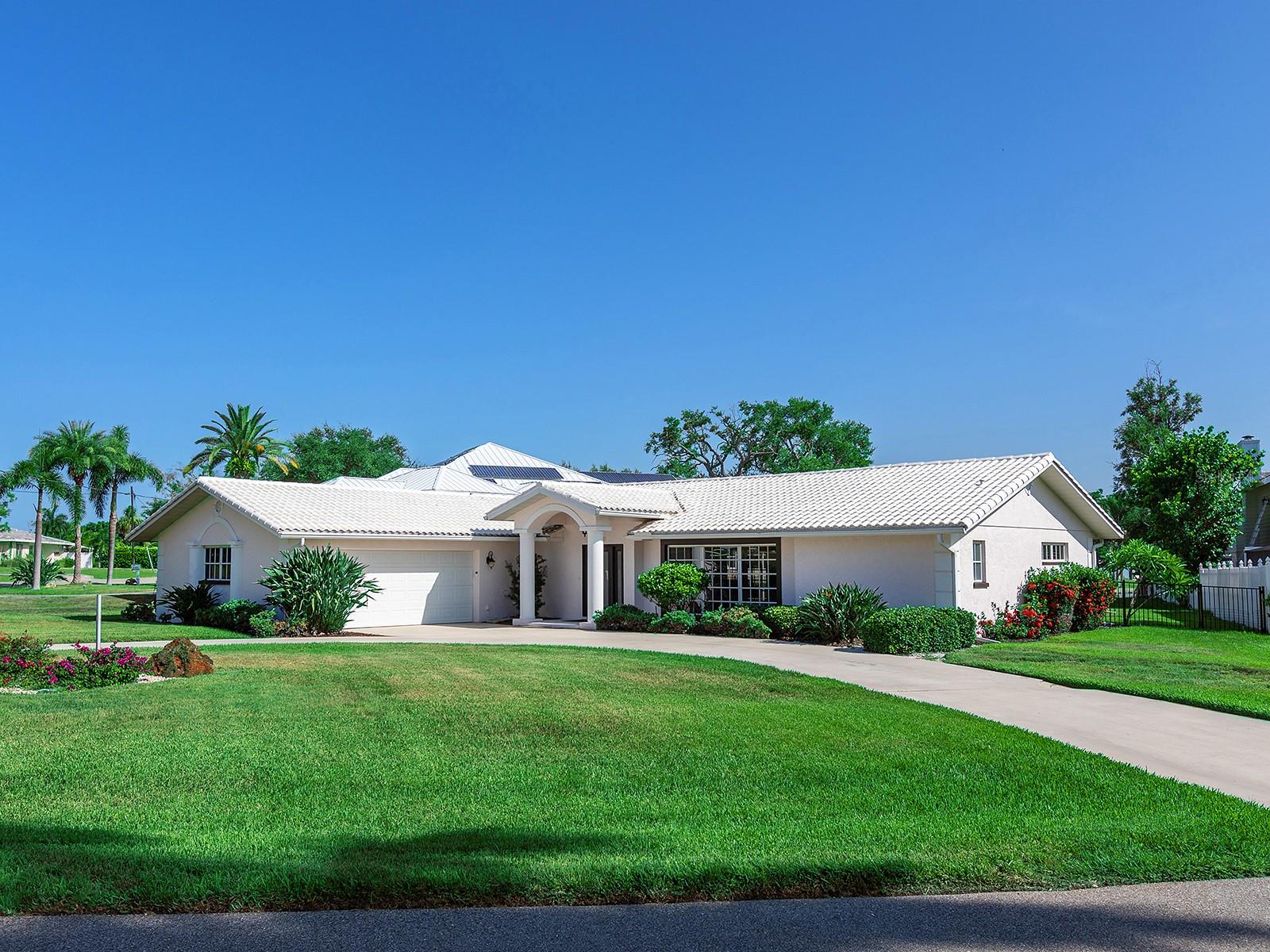 BAYSHORE ESTATES - Residential