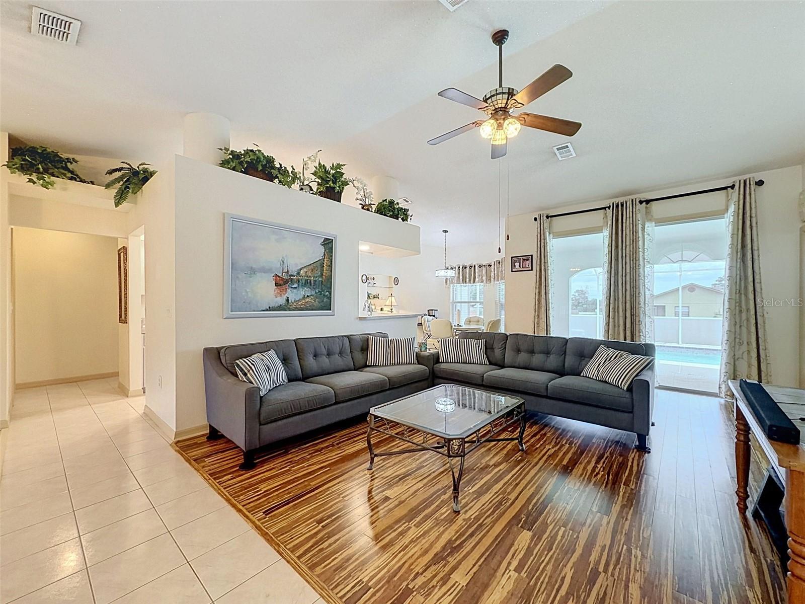 SPRING HILL - Residential