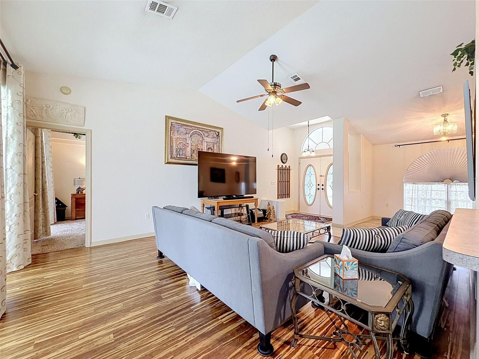 SPRING HILL - Residential