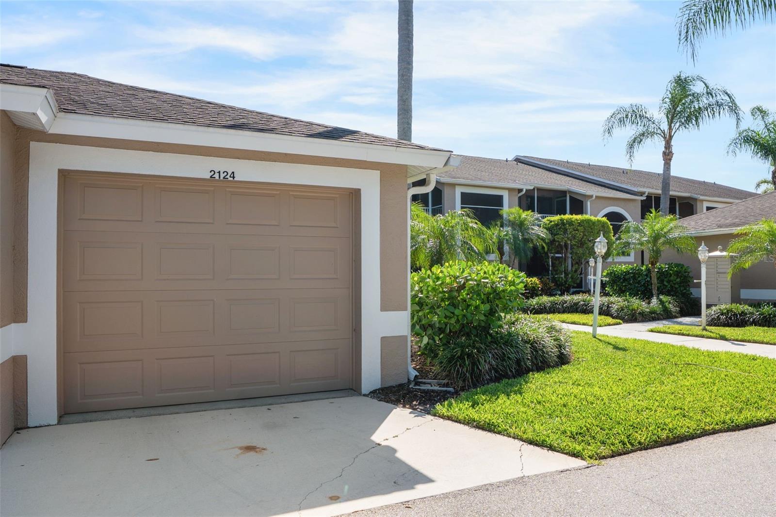 HERITAGE OAKS VERANDA 8 - Residential
