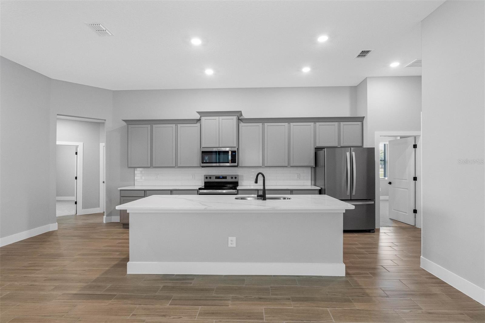 LAKE GALLAGHER SUB - Residential