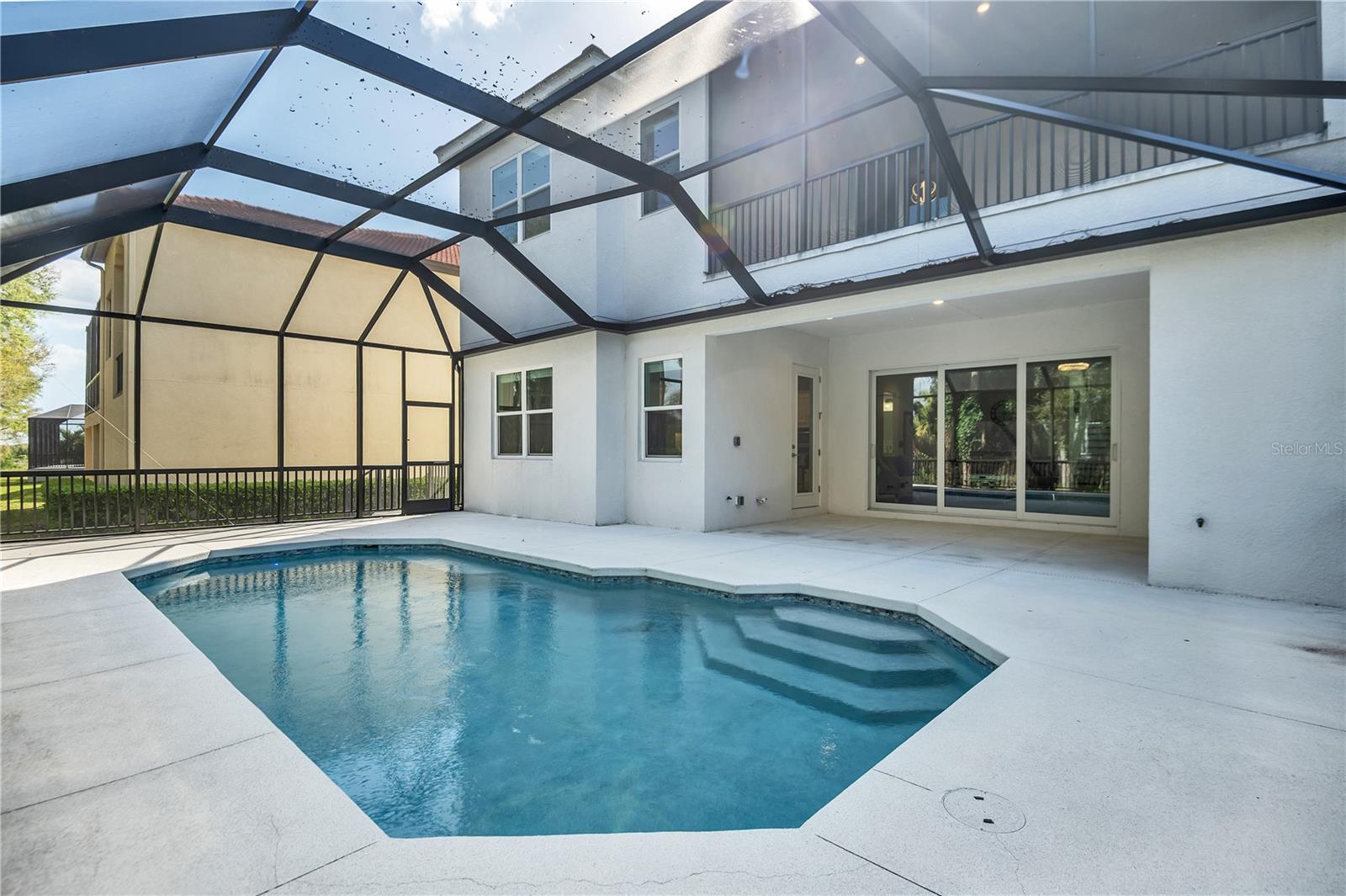 LEGENDS BAY - Residential