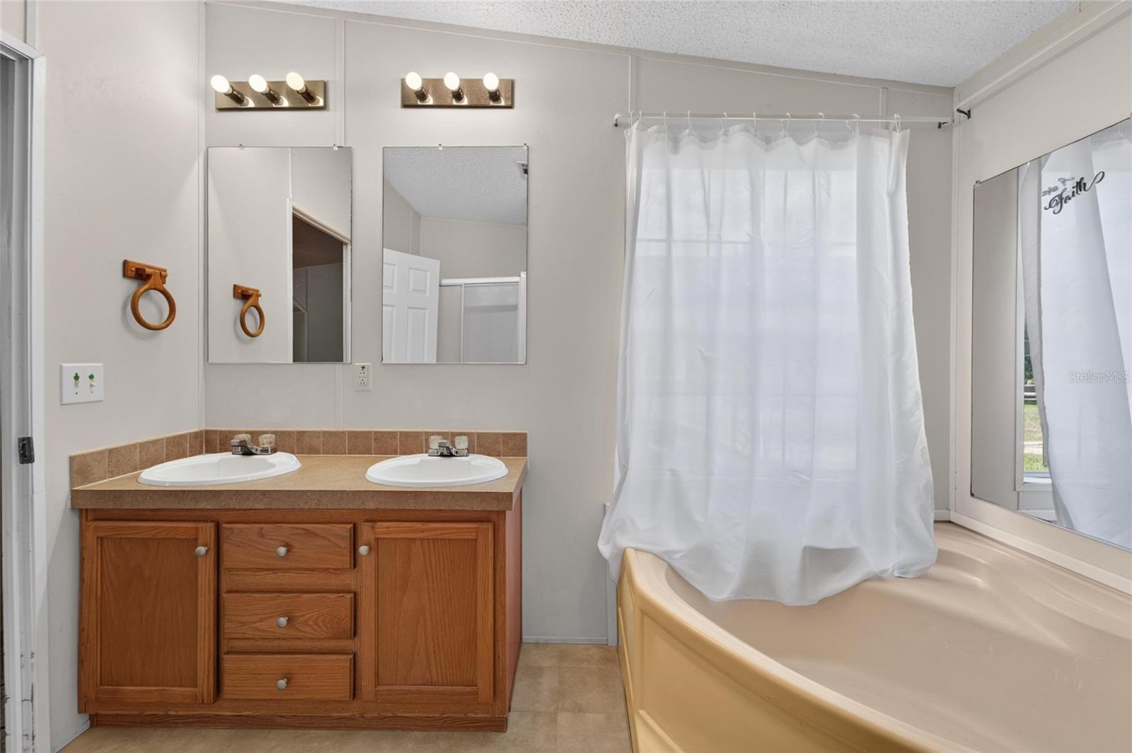 ALKEN ACRES - Residential