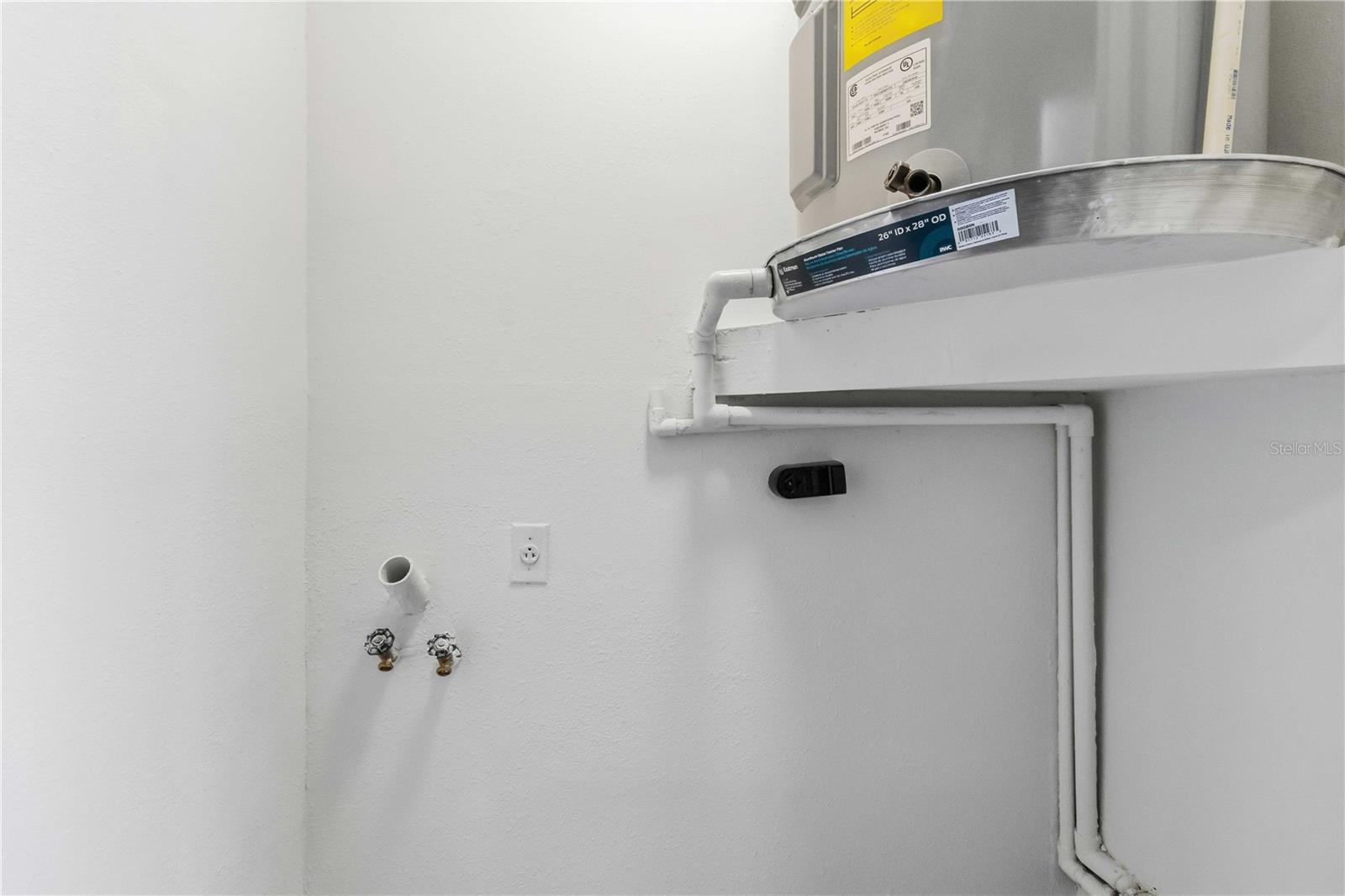 COUNTRY HILLS UNIT ONE B - Residential