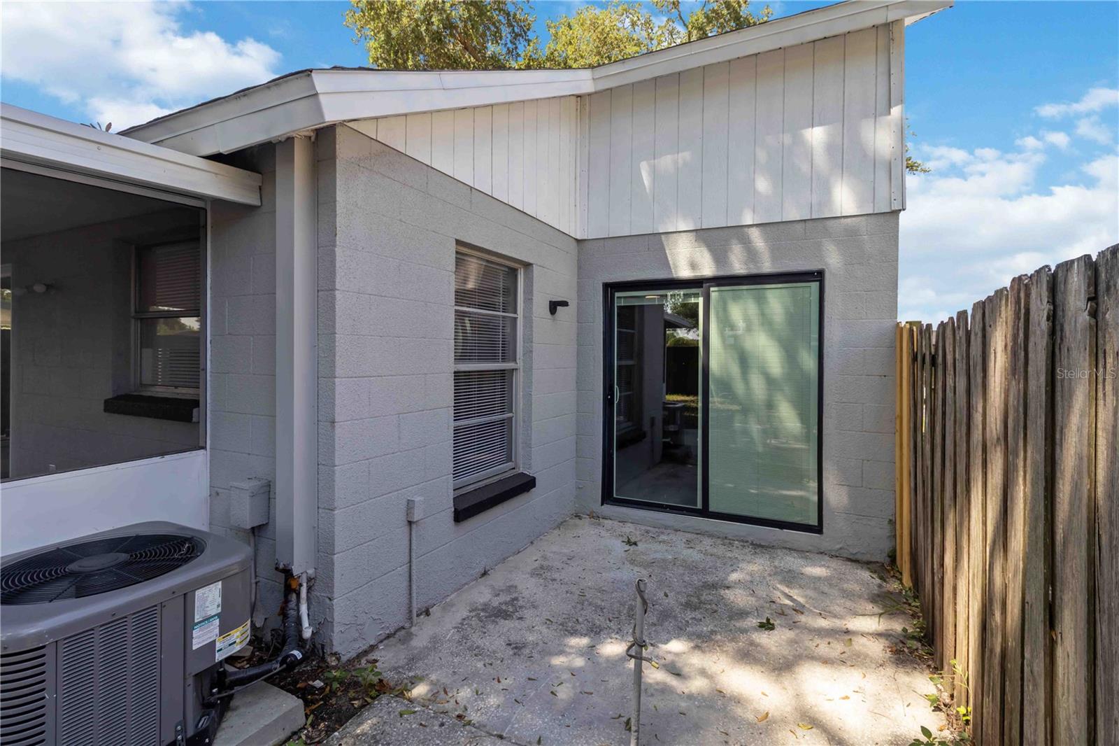 COUNTRY HILLS UNIT ONE B - Residential