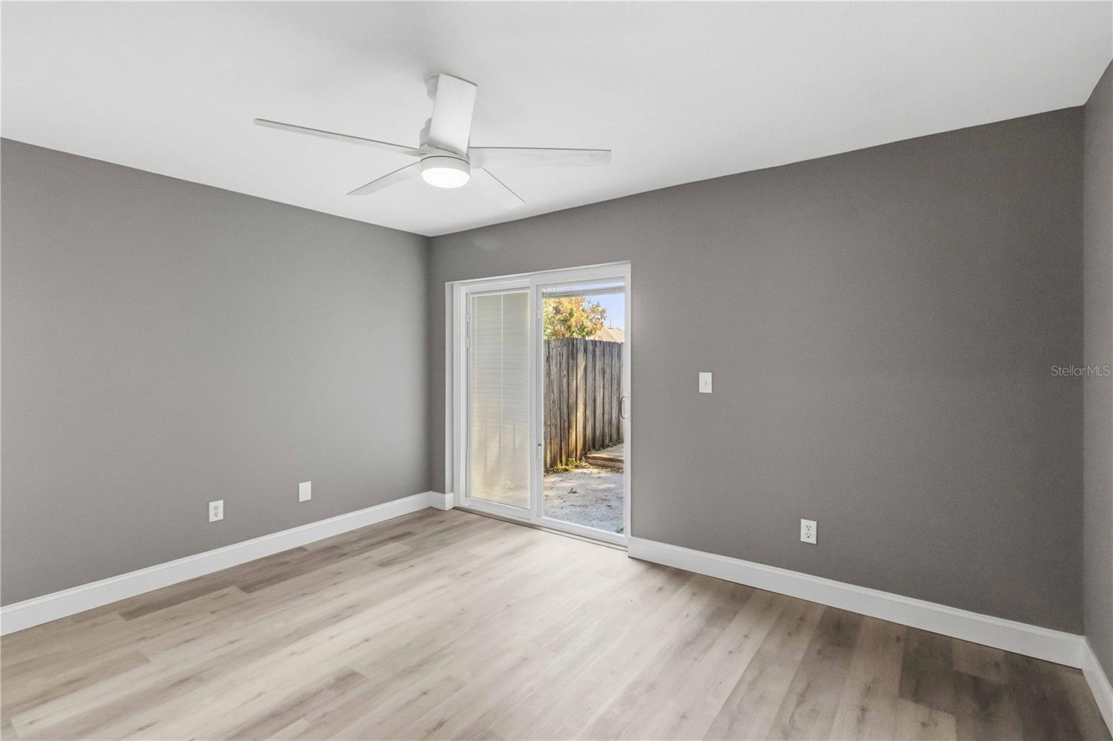 COUNTRY HILLS UNIT ONE B - Residential