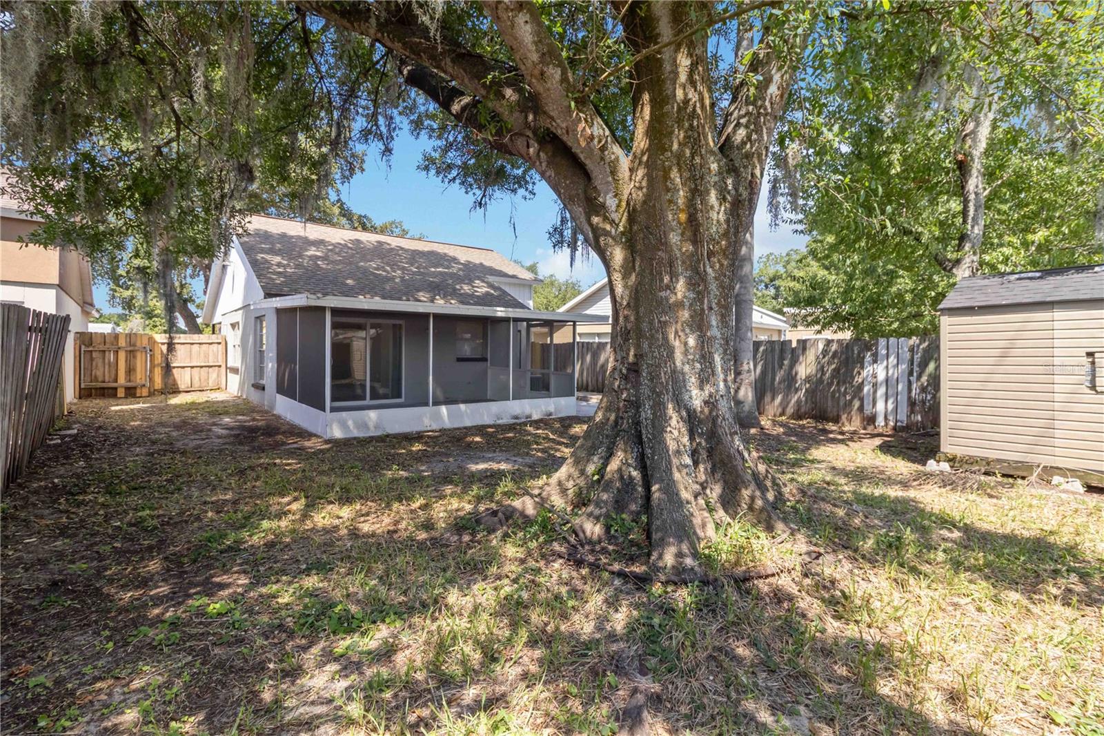 COUNTRY HILLS UNIT ONE B - Residential