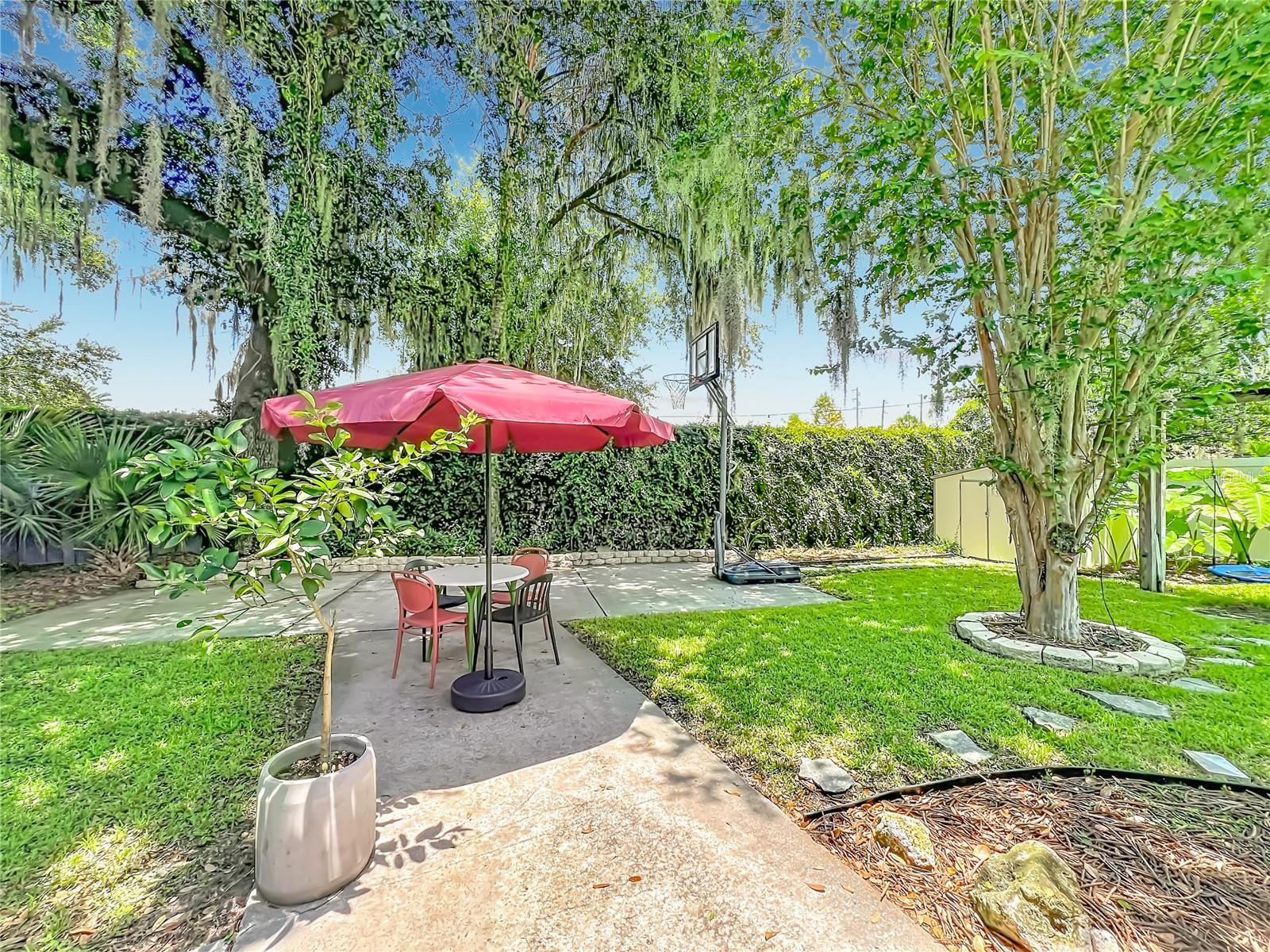 SHORES LAKE KILLARNEY - Residential
