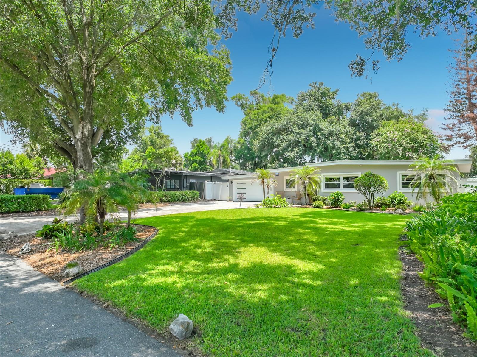 SHORES LAKE KILLARNEY - Residential