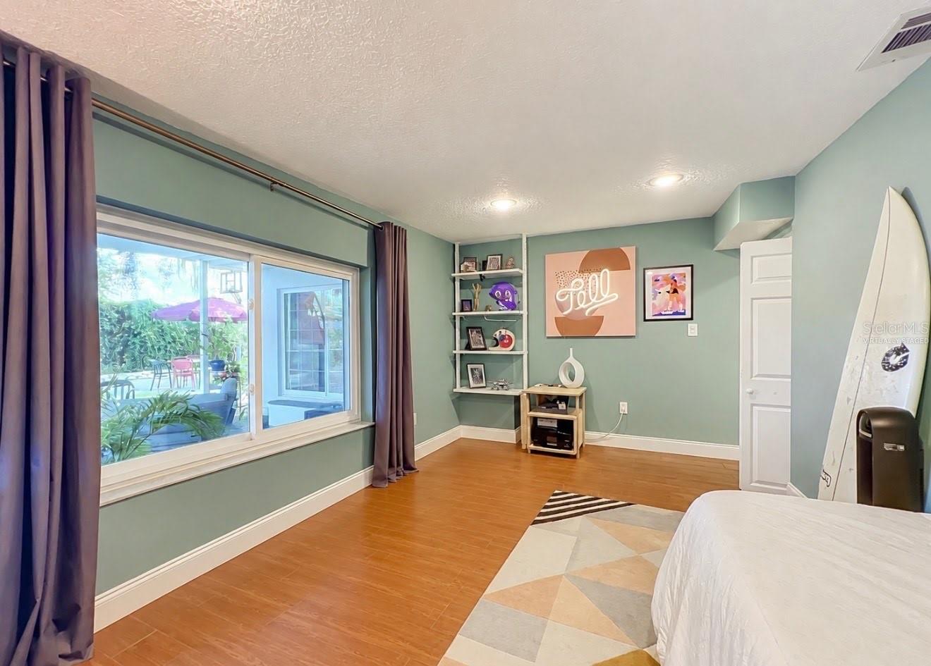 SHORES LAKE KILLARNEY - Residential