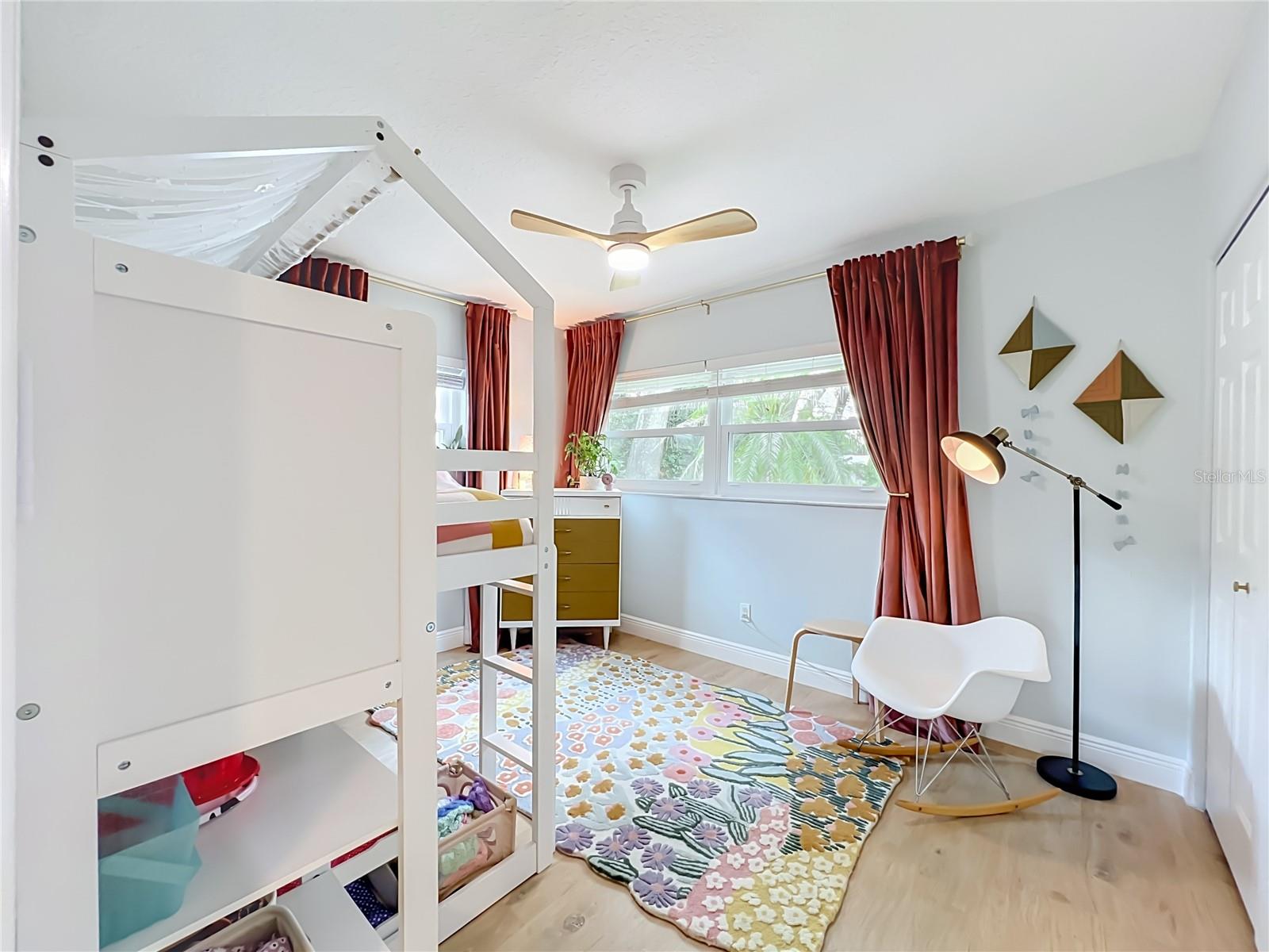 SHORES LAKE KILLARNEY - Residential
