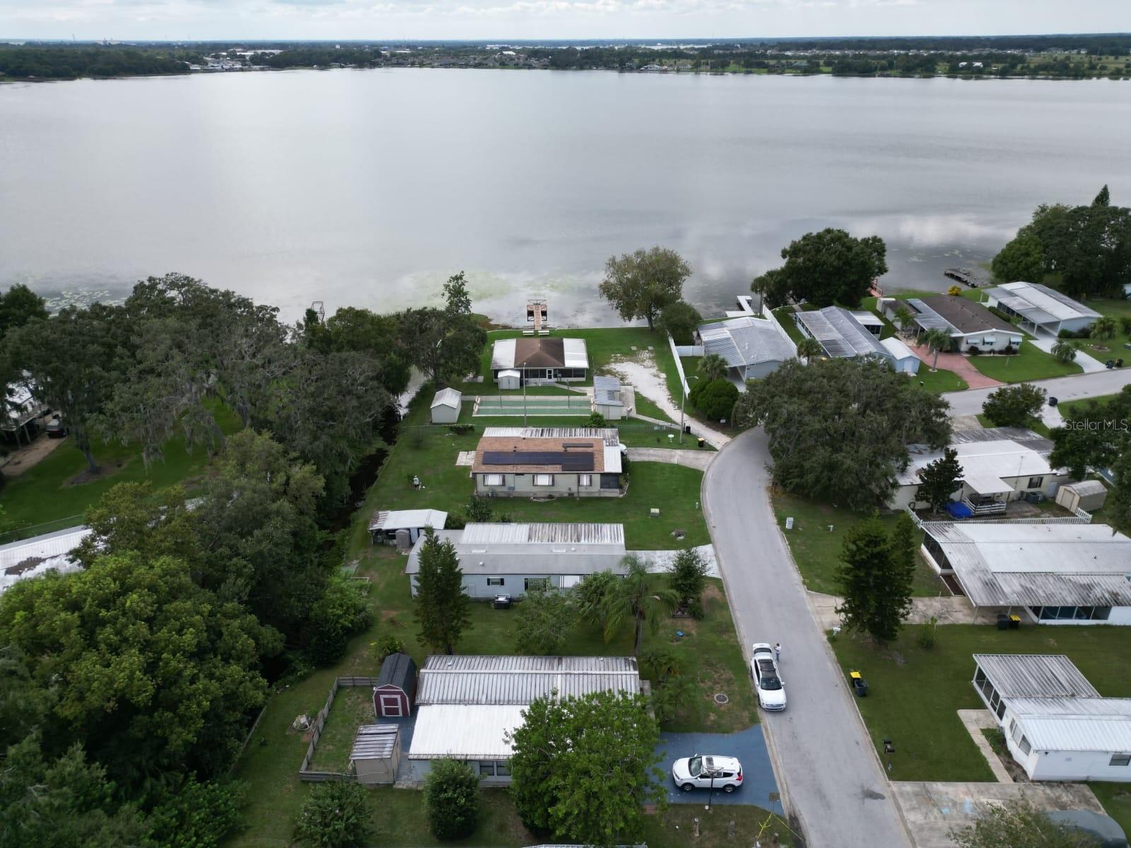LAKE MARIANA ACRES - Residential