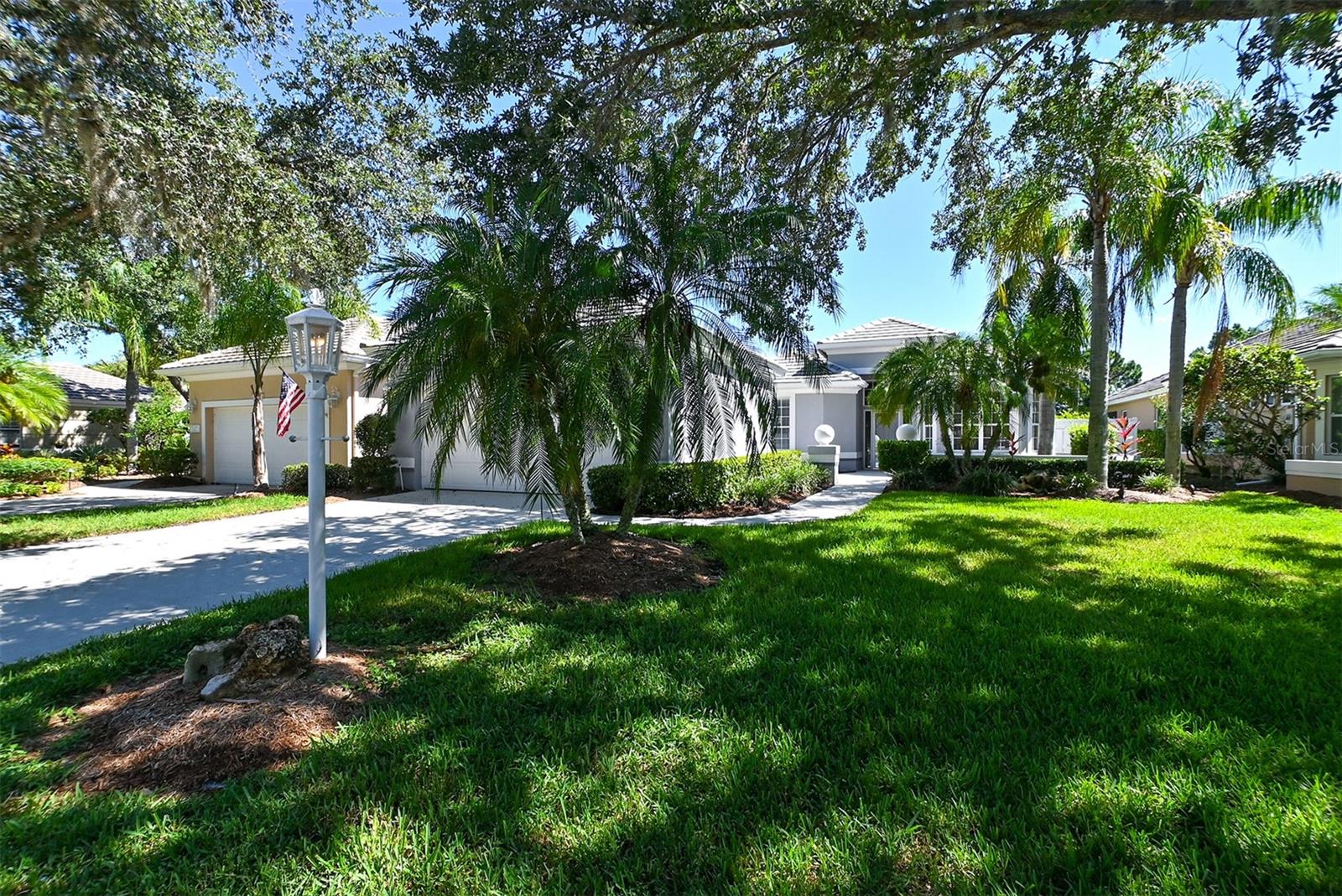 UNIVERSITY PARK - Residential Lease
