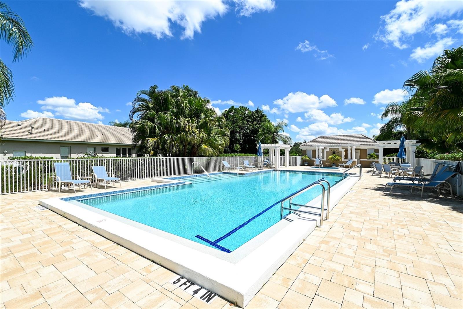 UNIVERSITY PARK - Residential Lease