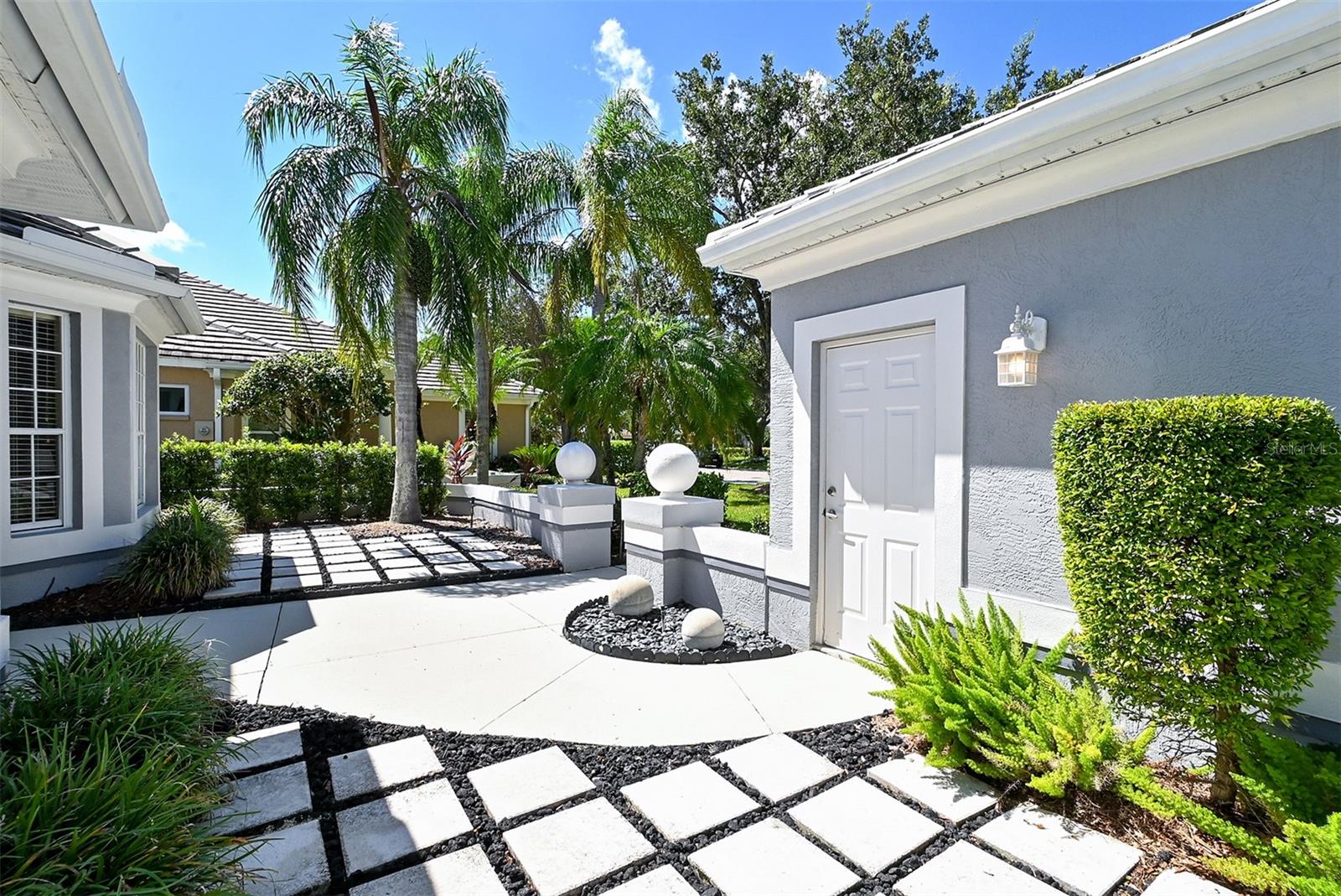UNIVERSITY PARK - Residential Lease