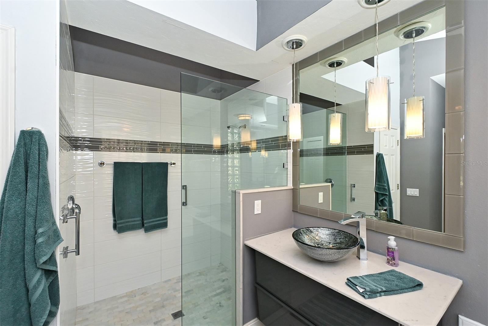 UNIVERSITY PARK - Residential Lease