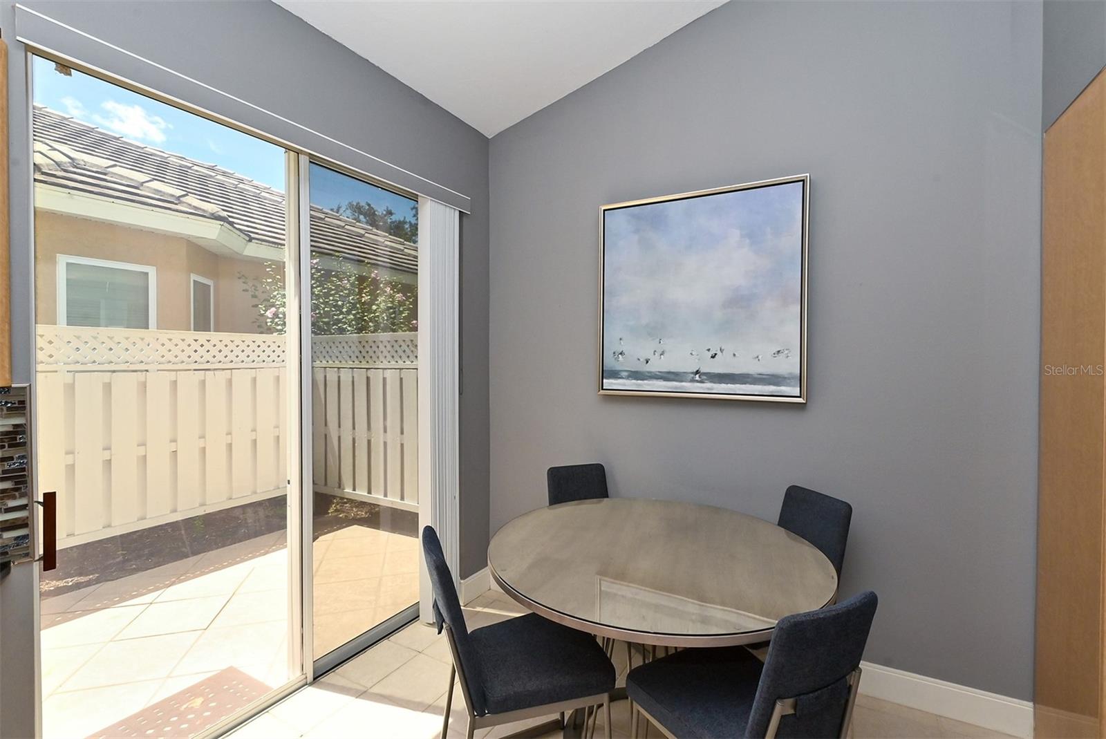 UNIVERSITY PARK - Residential Lease