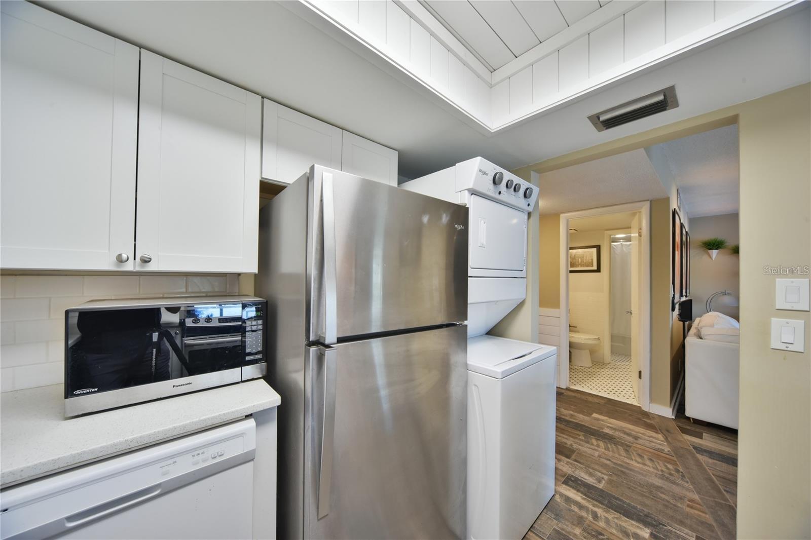 TWIN LAKES VILLAGE WEST CONDO - Residential