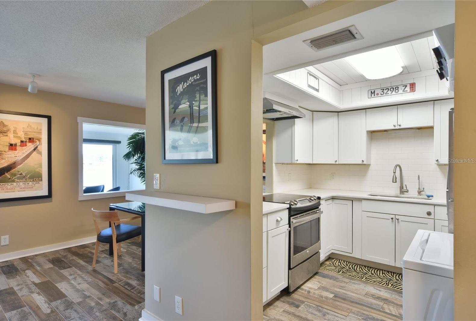 TWIN LAKES VILLAGE WEST CONDO - Residential