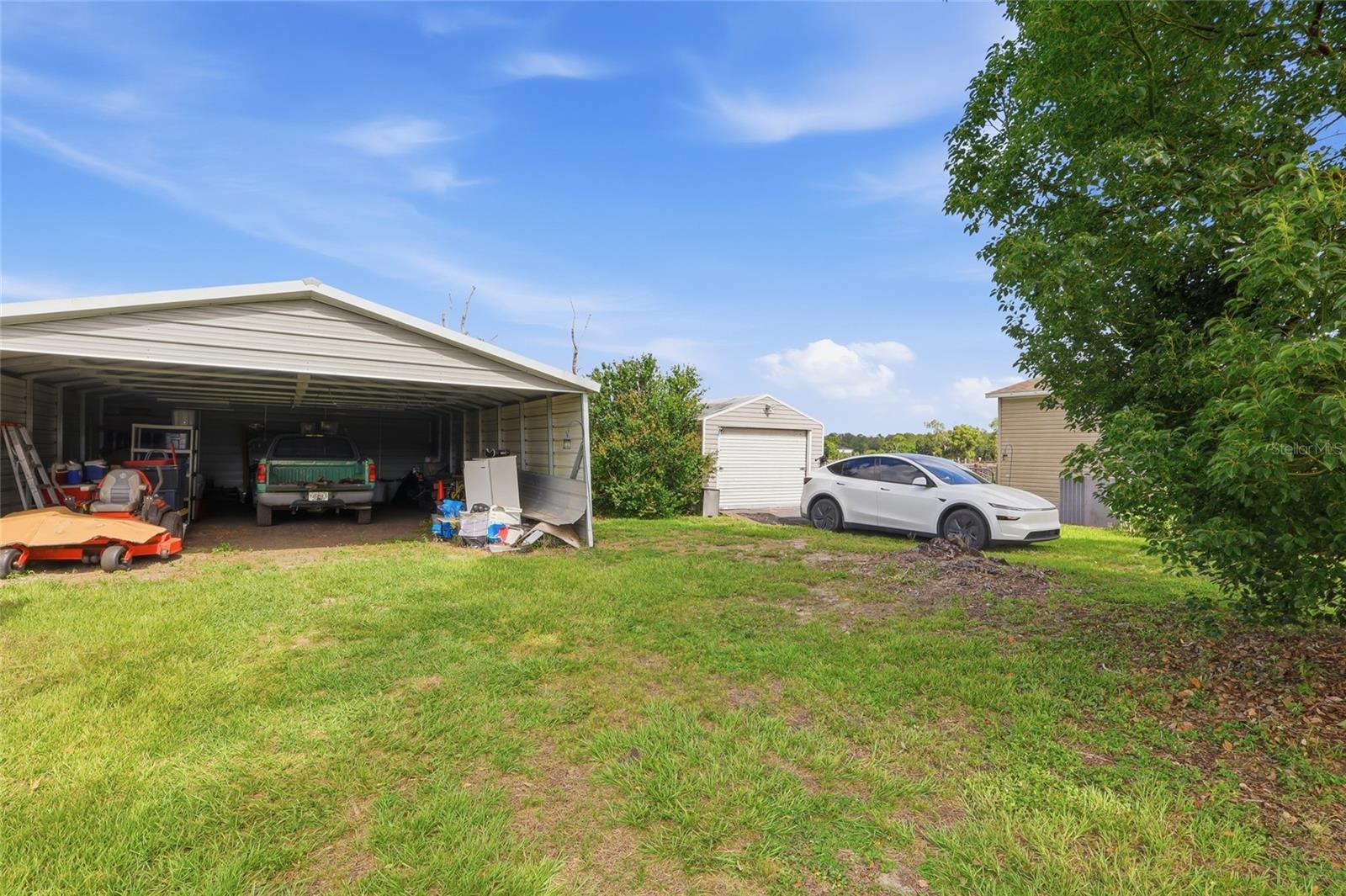 UNPLATTED - Residential