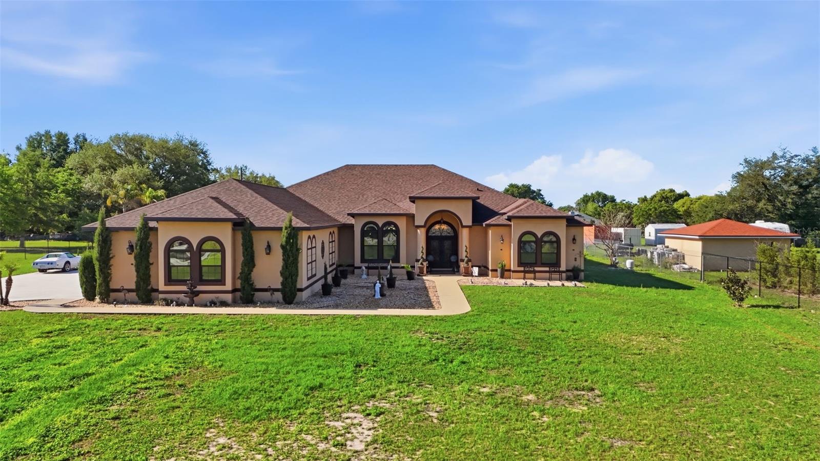 GROVELAND FARMS 32-22-25 - Residential