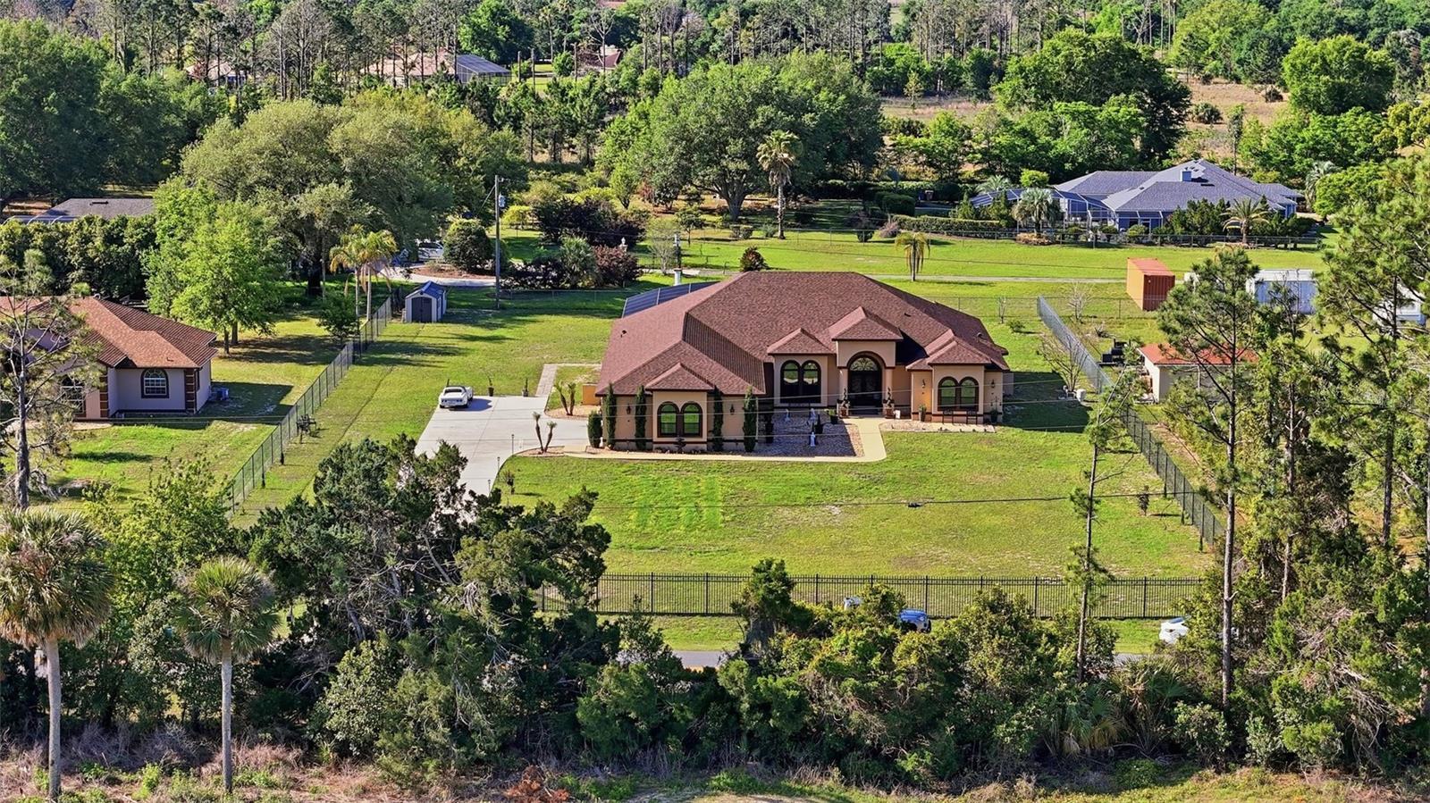 GROVELAND FARMS 32-22-25 - Residential