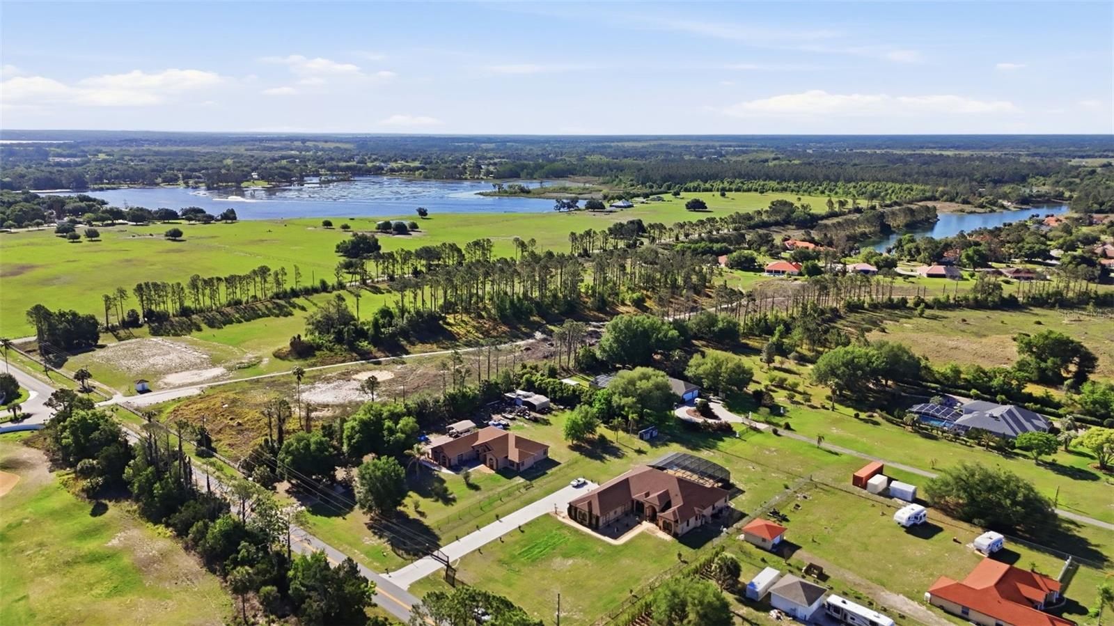 GROVELAND FARMS 32-22-25 - Residential
