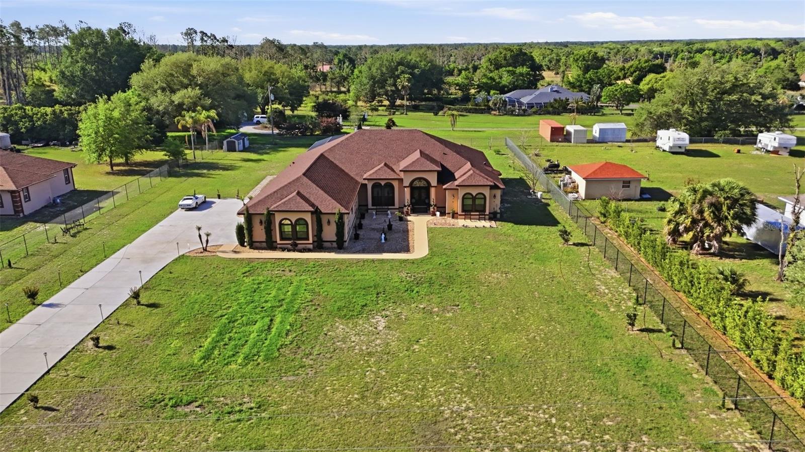 GROVELAND FARMS 32-22-25 - Residential