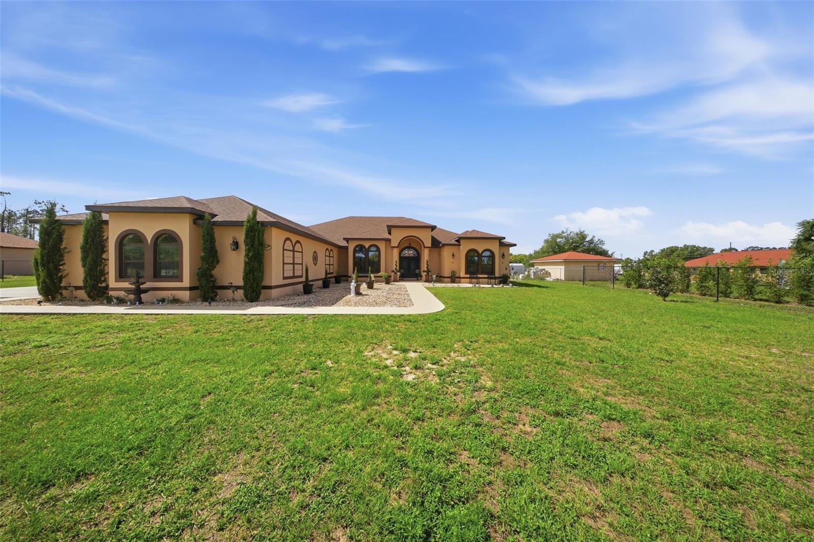 GROVELAND FARMS 32-22-25 - Residential