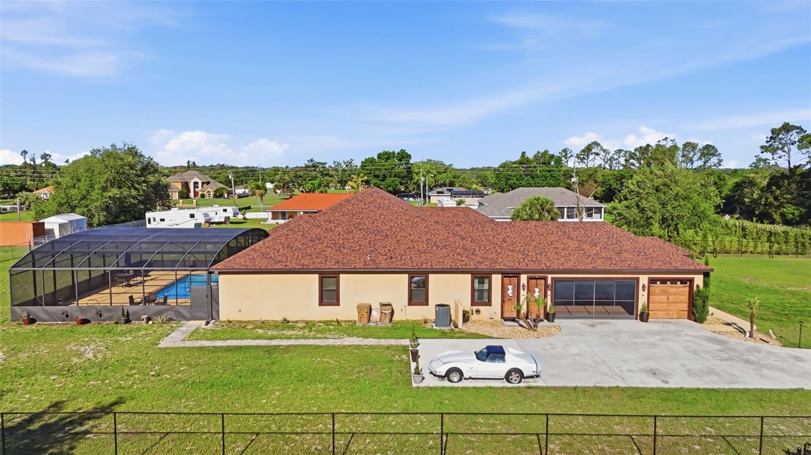 GROVELAND FARMS 32-22-25 - Residential