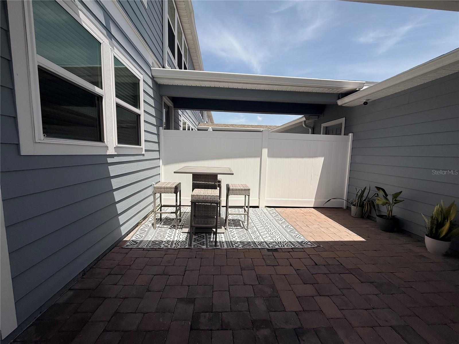 ISLES/LK NONA PH 3B - Residential Lease
