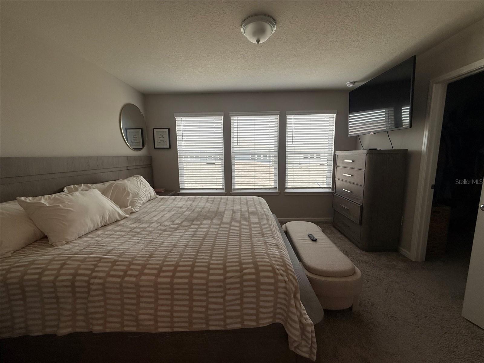 ISLES/LK NONA PH 3B - Residential Lease