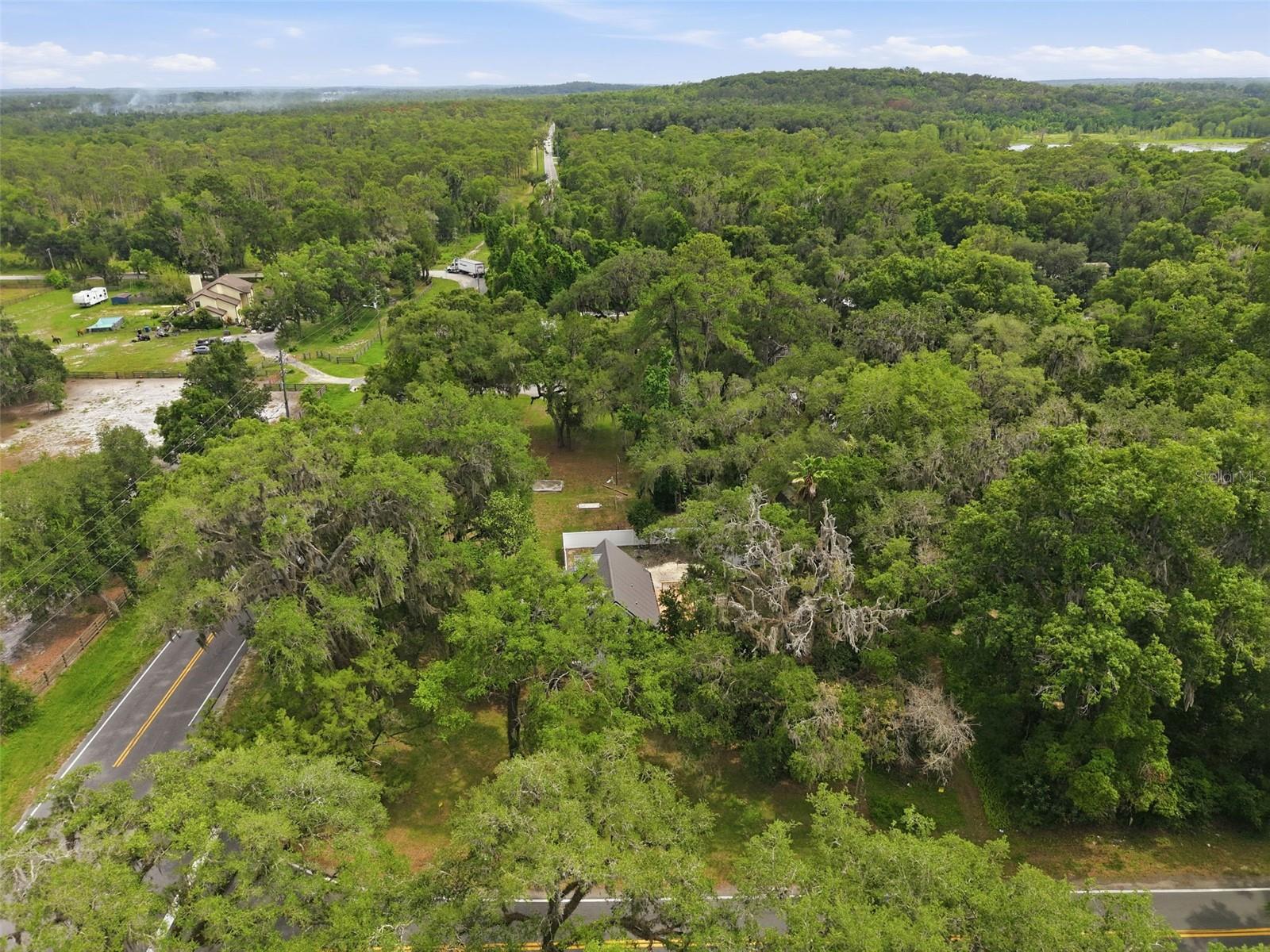 LAKE LINDSEY CITY - Residential