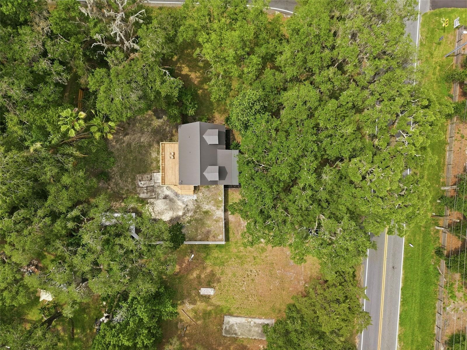 LAKE LINDSEY CITY - Residential