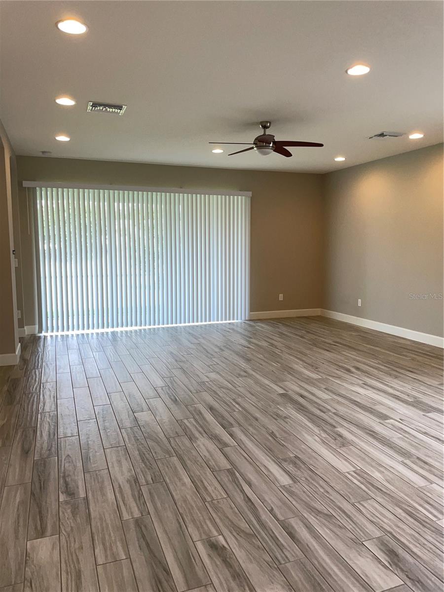 LOT 334, ARBOR LAKES ON PALMER RANCH PHA - Residential Lease