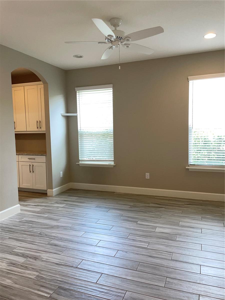 LOT 334, ARBOR LAKES ON PALMER RANCH PHA - Residential Lease