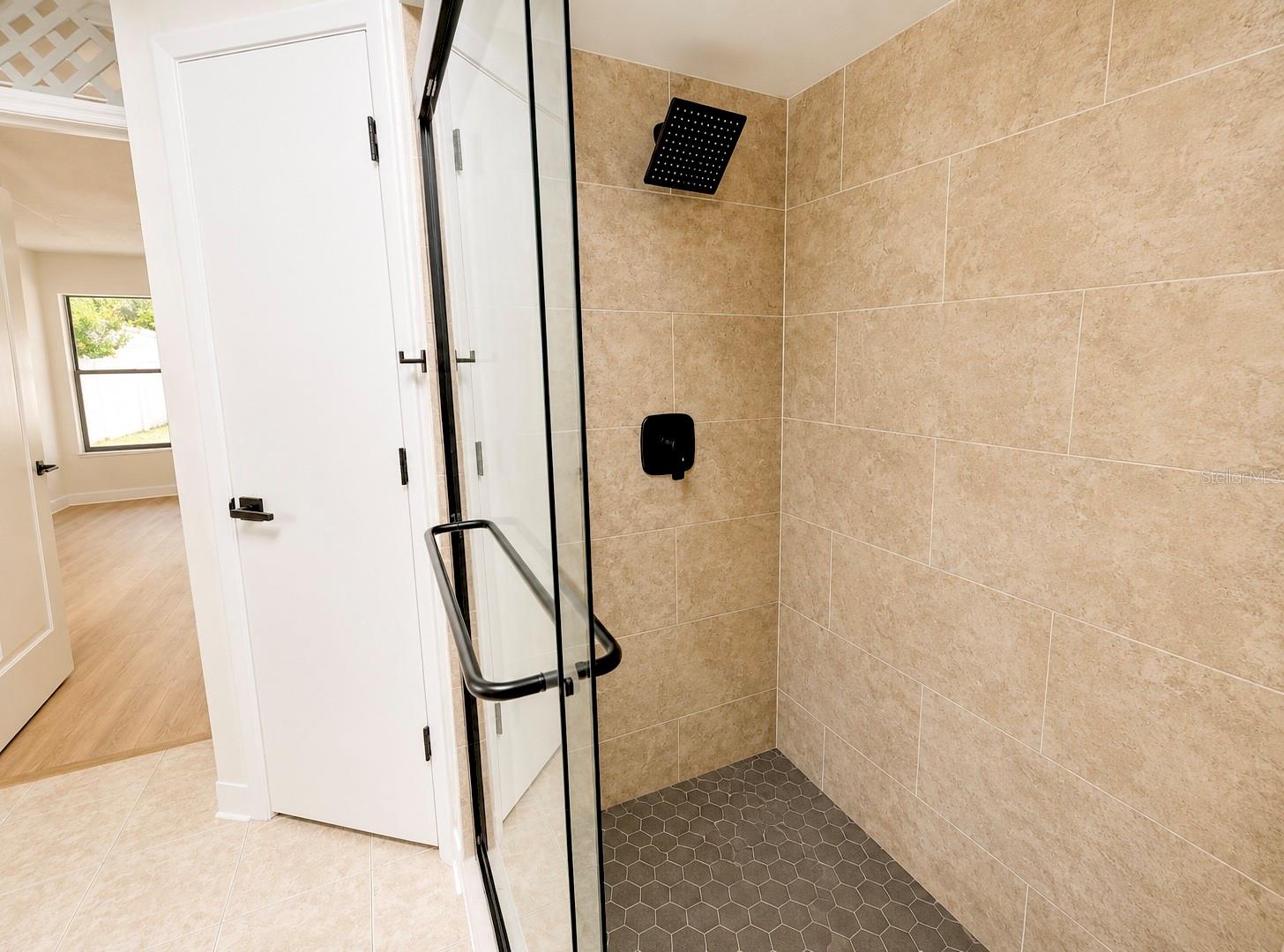 DEER RUN UNIT 21A - Residential