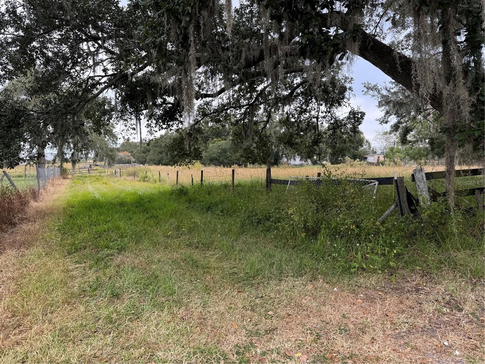 UNPLATTED - Land